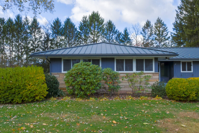 Is it possible to install a metal roof on older Pennsylvania homes? Discover why this combination works perfectly.